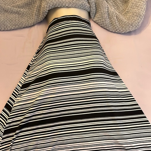 Cocomo - Picture 1 of 2